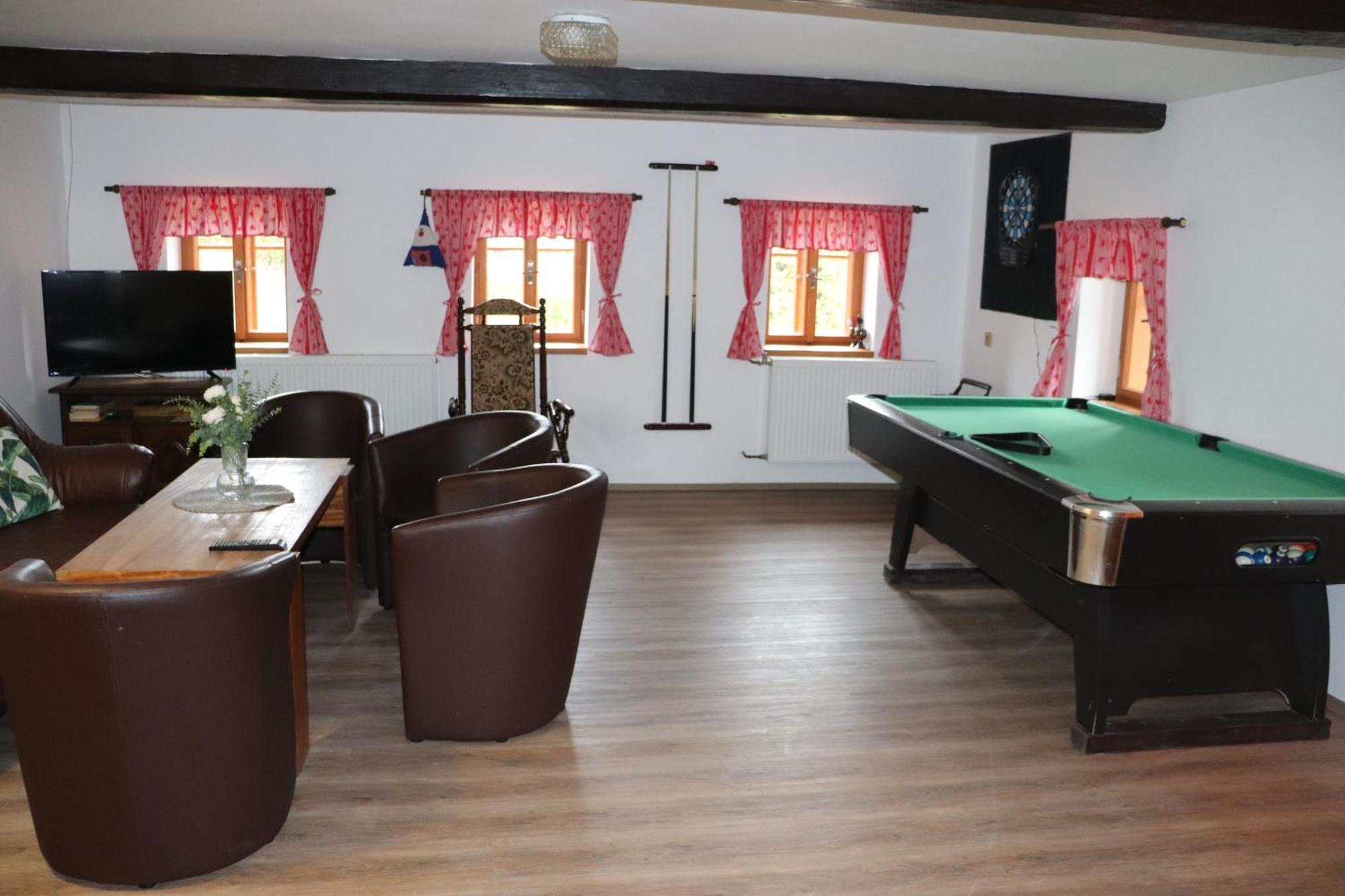 Krsmol - Sportovni Vyziti Villa Stará Paka Exterior foto